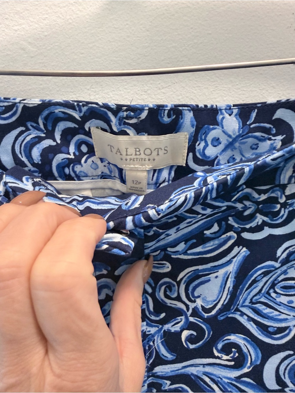 Talbots Perfect Crop - Picture 4 of 5